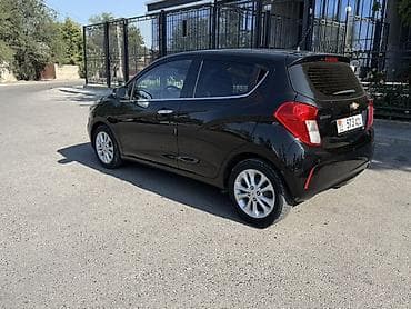 Продажа авто: Chevrolet Spark: 2019 г., 1 л, Вариатор, Бензин, Хэтчбэк — 5