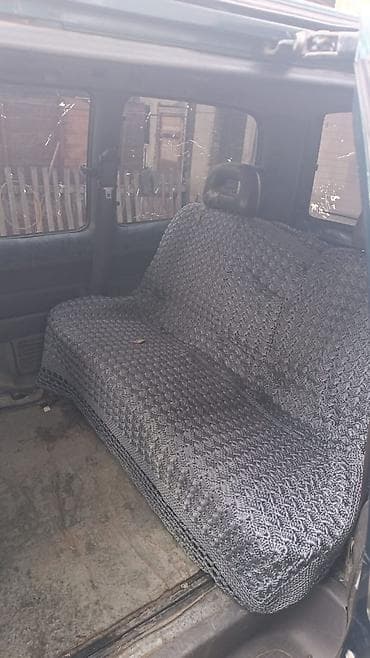 сидения для минивенов: Nissan Serena: 1998 г., 2 л, Автомат, Бензин, Минивэн — 3