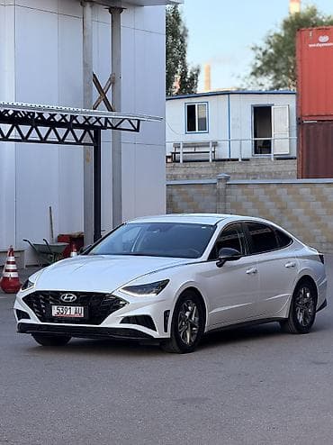 Транспорт: Hyundai Sonata: 2021 г., 2.5 л, Бензин, Седан — 1