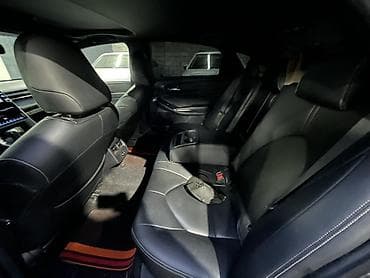 Продажа авто: Toyota Avalon: 2020 г., 2 л, Автомат, Бензин, Седан — 8