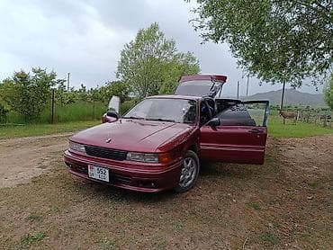 хундай старекс 1: Mitsubishi Galant: 1989 г., 0.2 - engine capacity л, Кол менен иштөөчү, Бензин, Седан — 1