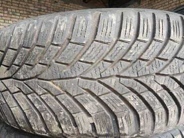 новые зимние шины: Продаётся 
шины 
205/55/16 
зимний резины
привозные из Германии — 3