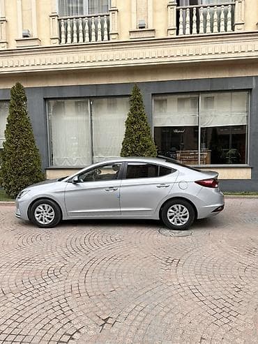 e60 m5: Hyundai Avante: 2019 г., 1.6 л, Автомат, Газ, Седан — 2