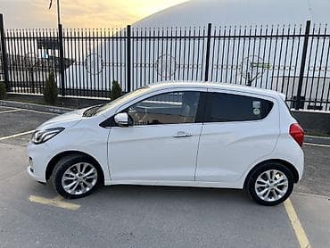 шевроле круиз: Chevrolet Spark: 2019 г., 1 л, Автомат, Бензин, Хэтчбэк — 4
