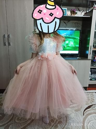чебурашка игрушка бишкек: Нарядное платье для девочки приблизительно 6-7 лет до 9-10 лет — 1