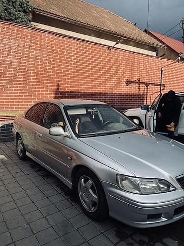 Honda Accord: 1999 г., 2 л, Автомат, Бензин, Седан