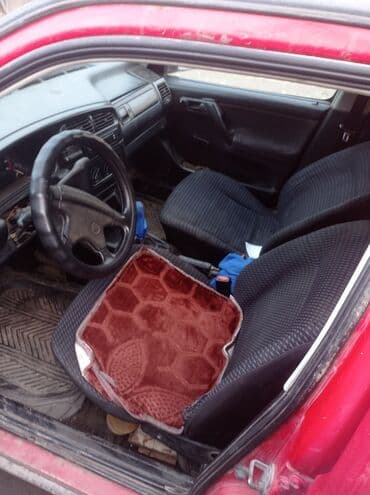 range rover 2003: Volkswagen Vento: 1994 г., 1.8 л, Механика, Бензин — 4