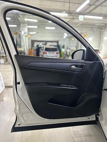 sprinter 4 4: Renault : 2020 г., 1.6 л, Автомат, Бензин, Кроссовер — 9