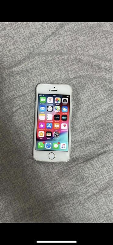 телфон б у: IPhone 5s, Б/у, 16 ГБ, Белый — 2