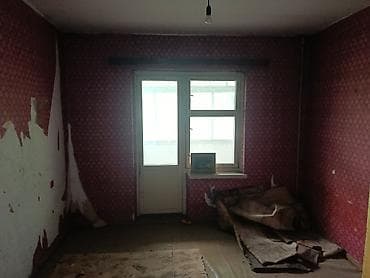 кто сдает квартиры: 3 комнаты, 58 м², 105 серия, 1 этаж, Требуется ремонт — 6