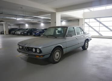 m5 cs: BMW 520: 1977 г., 2.5 л, Механика, Бензиновая, Седан — 1