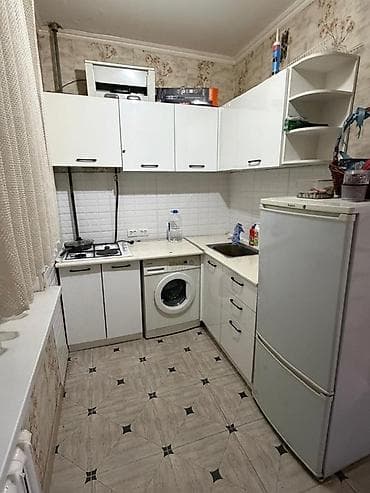 900: 1 комната, 35 м², 105 серия, 4 этаж, Евроремонт — 6