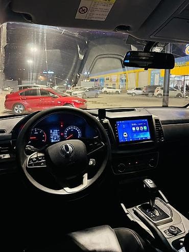 subaru forester 2019: Ssangyong Musso: 2018 г., Автомат, Дизель, Пикап — 4