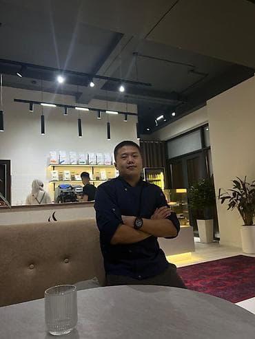 суши вакансия: Бренд шеф-повар 🧑‍🍳дастан Создаём для вас меню фастфуд🍔🍟 и — 1