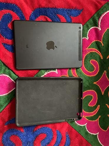 samsung s10е: IPhone Air, Б/у, Чехол — 1