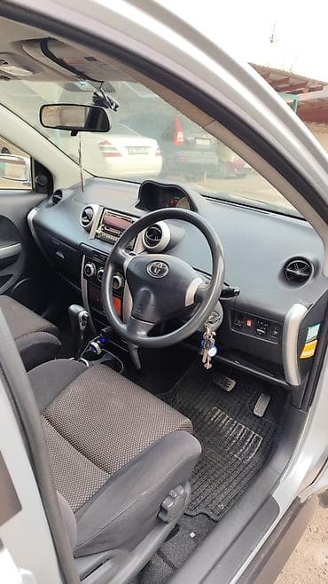 таота версо: Toyota ist: 2002 г., Автомат, Бензин, Хэтчбэк — 6