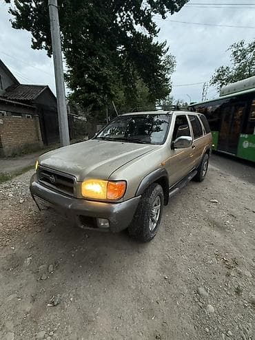 теранно: Nissan Terrano II: 1999 г., 3.3 л, Механика, Бензин, Внедорожник — 1