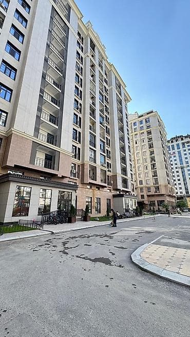107: 4 комнаты, 109 м², Элитка, 8 этаж, Дизайнерский ремонт — 1