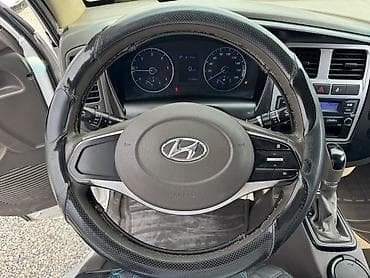 портовой сапок: Hyundai Porter: 2020 г., 2.5 л, Автомат, Дизель — 6