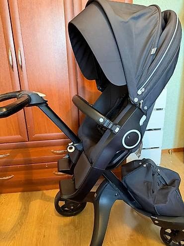 stokke коляска: Коляска, Stokke, цвет - Черный, Б/у, Самовывоз, Платная доставка — 1