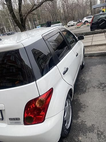 mark 2 90: Toyota Ist: 2003 г., 1.3 л, Автомат, Бензин, Хэтчбэк — 4