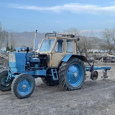 passat b 3: Трактор колесный, класс тяги 1,4–2,0. Кабина закрытая, металлическая — 2