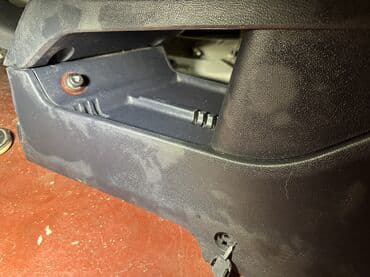 подлокотник нексия 2: Центральная консоль Weltmeister ex5 • подлокотник с крышкой; • — 4