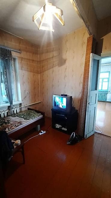 150000: Продается!!! Дом, в районе Аламединского рынка S -64,52м2. В доме зал — 9