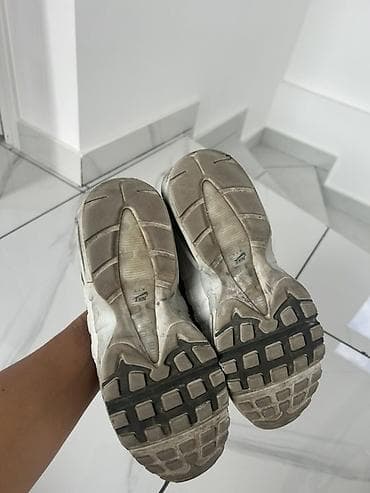 аир макс 95: Мужские кроссовки, 41, 42, Nike, Б/у, цвет - Серый, Самовывоз, Платная доставка — 3