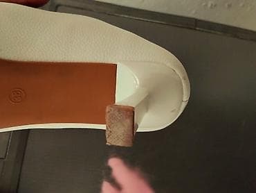 trap star: Туфли-лодочки женские, белые - Классическая модель на тонком — 1