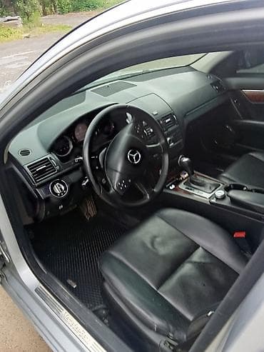 чехол на машины: Mercedes-Benz C-Class: 2008 г., Автомат, Седан — 4