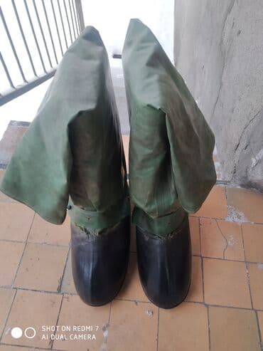 купить прикормочный кораблик бу: Валенки с бахилами химзащиты для зимней рыбалки.Размер 42-44 — 2