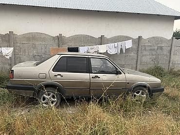 Volkswagen Jetta: 1989 г., Механика, Бензин, Седан — 2
