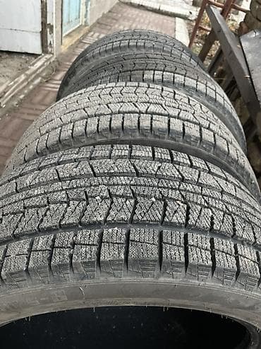 bmv x7: Зимние шины 235/45 R18 98S (XL), комплект из 4 шт.

Состояние отличное — 2