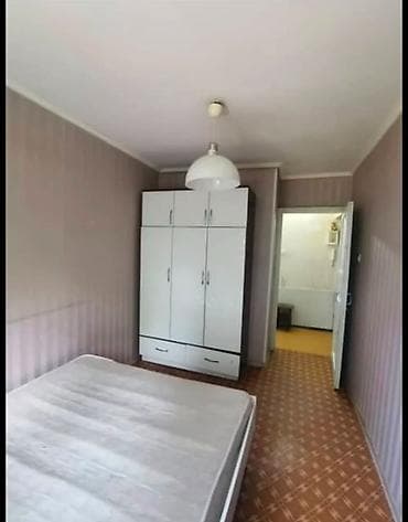 Квартиры: 2 комнаты, 44 м², 9 мкр 104 серия, 4 этаж, Требуется ремонт — 1