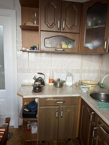 бу кухонный уголок: Кухонный гарнитур, цвет - Коричневый, МДФ — 1
