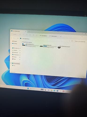 монитор камера: Компьютер, ядер - 2, Для работы, учебы, Б/у, Intel Core i3, HDD — 2