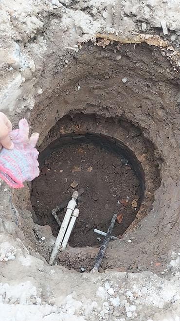 Сантехниктер: Земляные работы и монтаж колодцев/шахт - Ручная выемка грунта в — 2