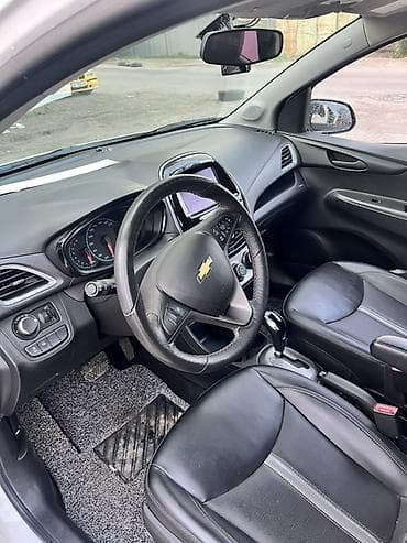 fit 2020: Chevrolet Spark: 2021 г., 1 л, Автомат, Бензин, Хэтчбэк — 10