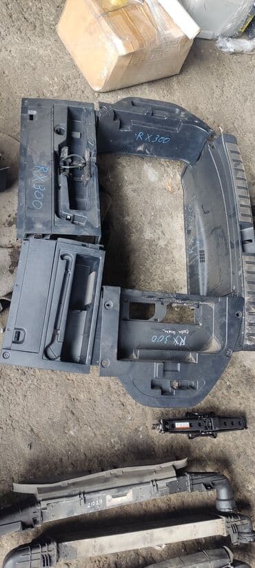 nx: Обшивка багажника Lexus 2020 г., Б/у, Оригинал, Япония — 1