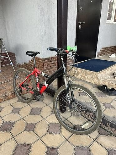 большая кукла с коляской: Продаётся набор разнородных товаров: 1) Детская металлическая — 4