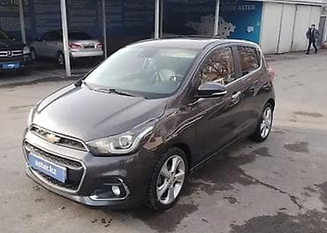 Chevrolet Spark: 2016 г., Вариатор, Бензин — 1