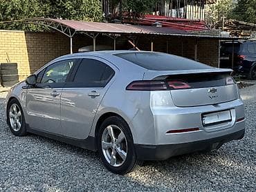 500: Chevrolet Volt: 2013 г., 1.4 л, Автомат, Гибрид, Седан — 6