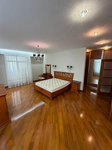 Недвижимость: 4 комнаты, 244 м², Элитка, Ала-Арча ж/м Элитка, 9 этаж, Косметический ремонт — 1