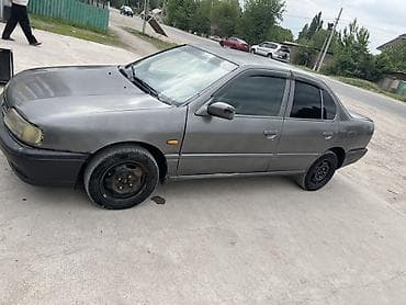 Транспорт: Nissan Primera: 1991 г., 1.6 л, Кол менен иштөөчү, Бензин, Седан — 5