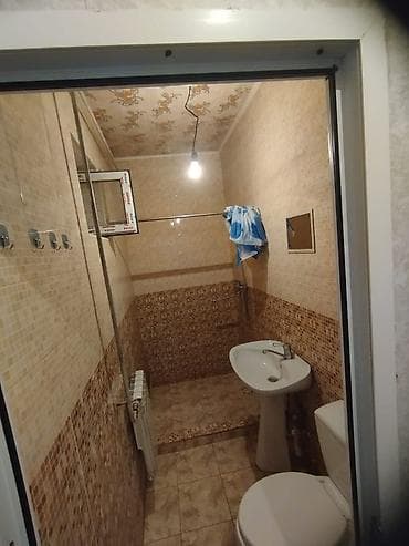 дом бизнес: 2 комната берилет Чекиш Ата Чапаева условиями менен душ туалет ичинде — 4