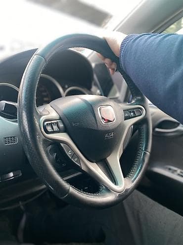 хонда фит последующим выкупом: Honda Fit: 2005 г., 1.5 л, Вариатор, Бензин, Хэтчбэк — 7