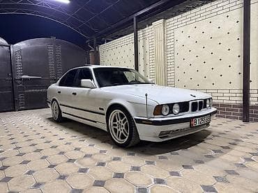 б у двери: BMW 5 series: 1992 г., 2.8 л, Механика, Бензин, Седан — 1