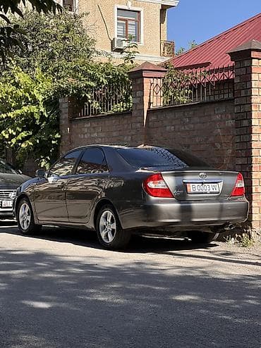 step 2: Toyota Camry: 2002 г., 2.4 л, Автомат, Бензин, Седан — 1