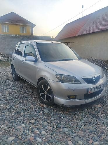 Mazda Demio: 2005 г., 1.5 л, Автомат, Бензин, Хэтчбэк